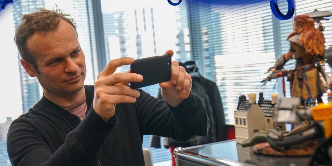 Hermen Hulst détaille la stratégie multi-plateformes de PlayStation